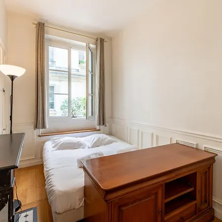 Pereire-cosy Porte Maillot Palais Des Congres Apartment *